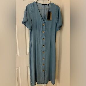 Vero Moda Light Blue Button-Front Midi Dress